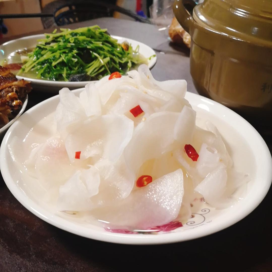 腌制酸萝卜