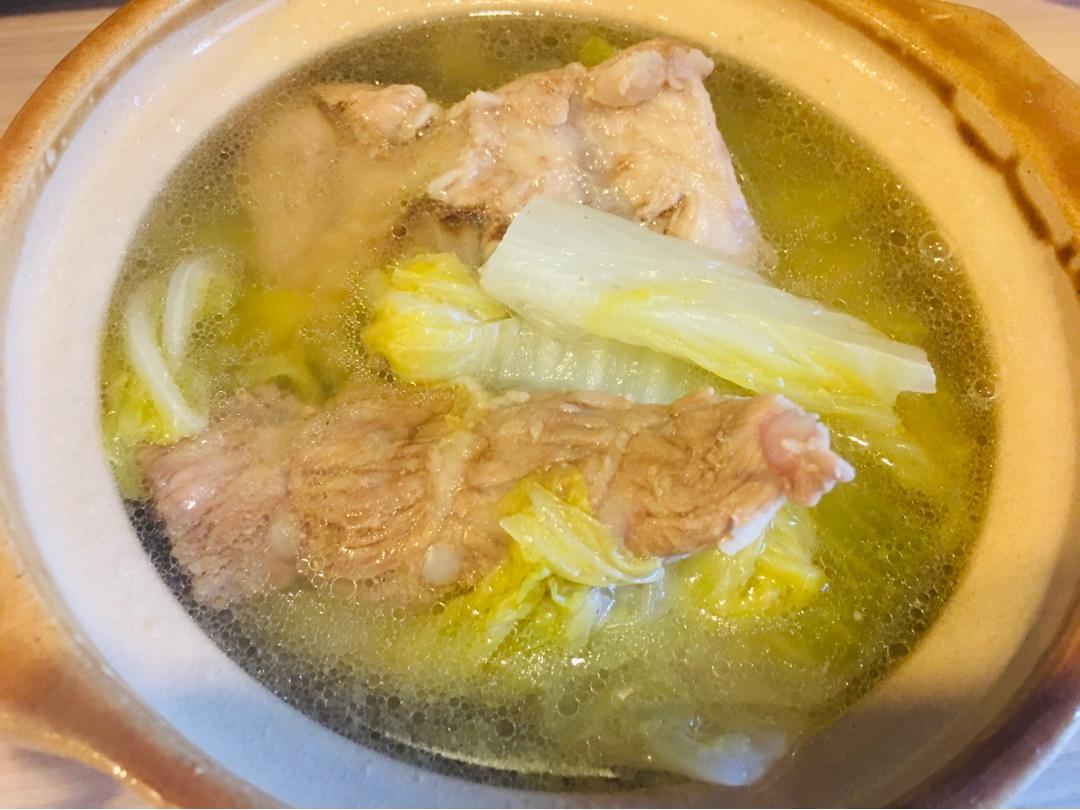 dear林猪猪做的排骨白菜汤