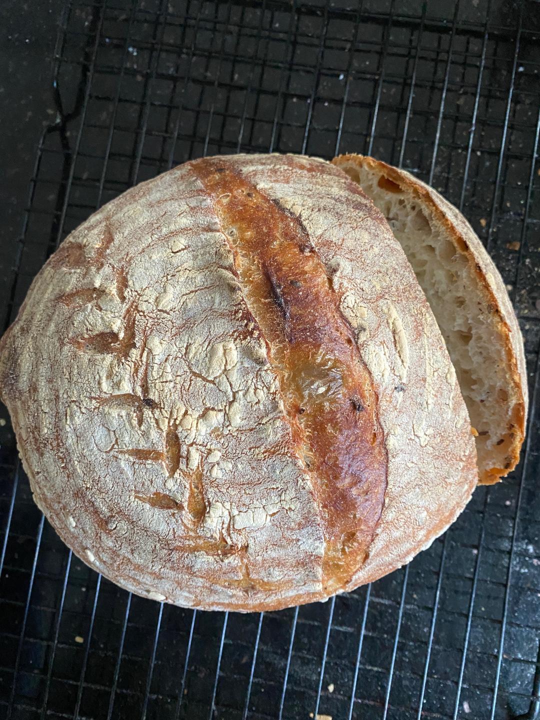 亚麻籽乡村面包