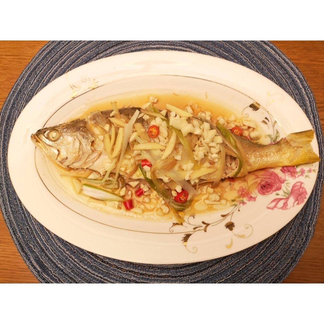 葱油黄花鱼