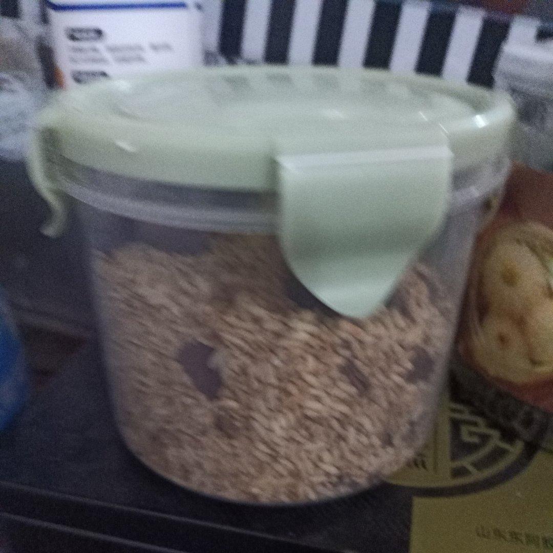 瘦小腹的红枣姜米茶