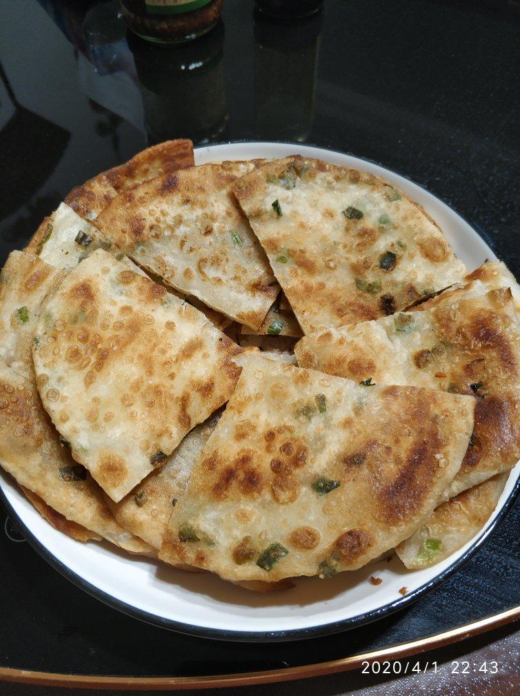 葱油饼（附外酥里嫩的技巧）