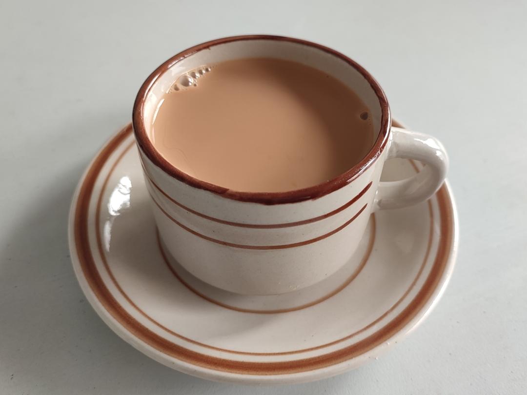 自制港式奶茶（黑白淡奶版）