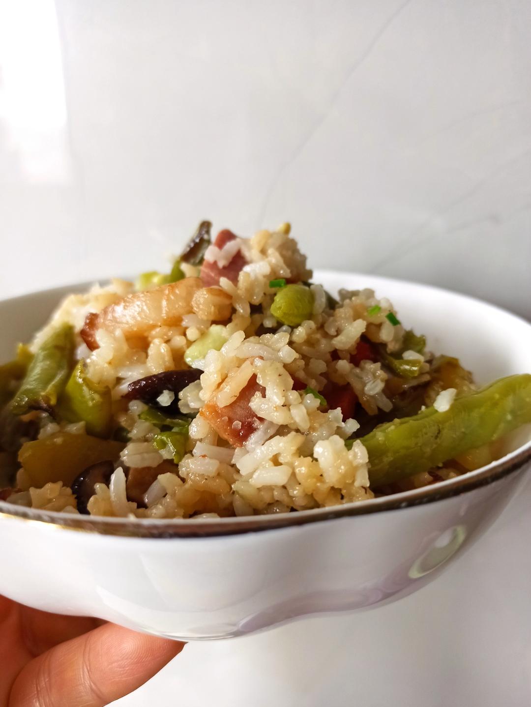 洋芋四季豆腊肉孔饭