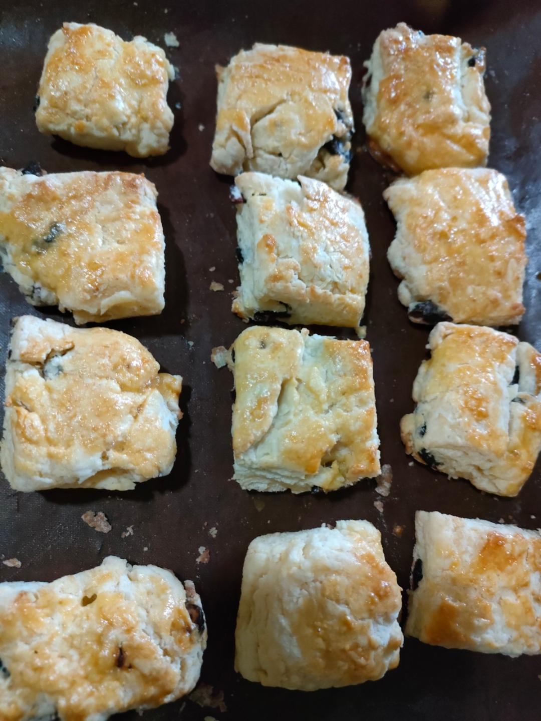 完美裂纹～百分百成功的超好吃奶香司康（禁止搬运）