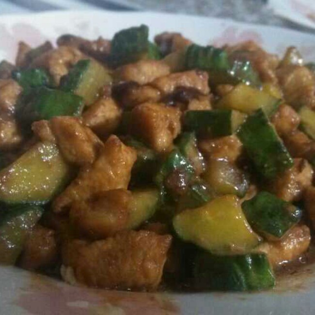 酱爆鸡丁