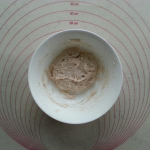 热狗面包卷的做法 步骤1