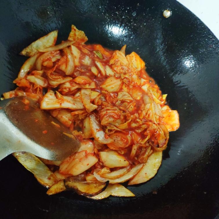 韩式辣炒年糕的做法 步骤3