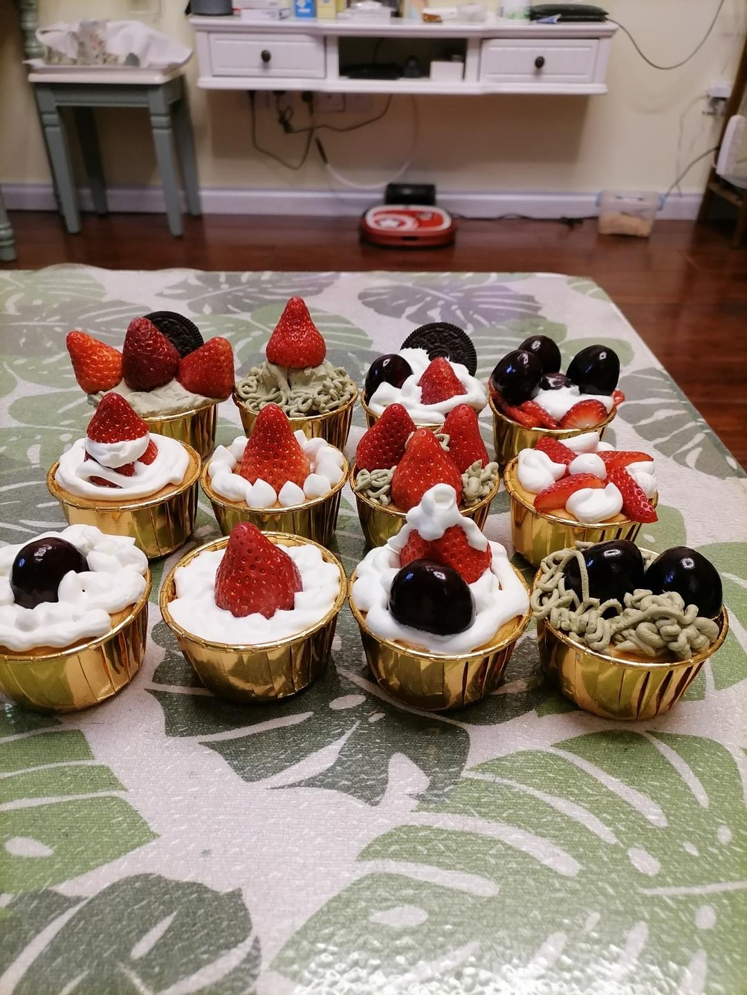 戚风小纸杯蛋糕