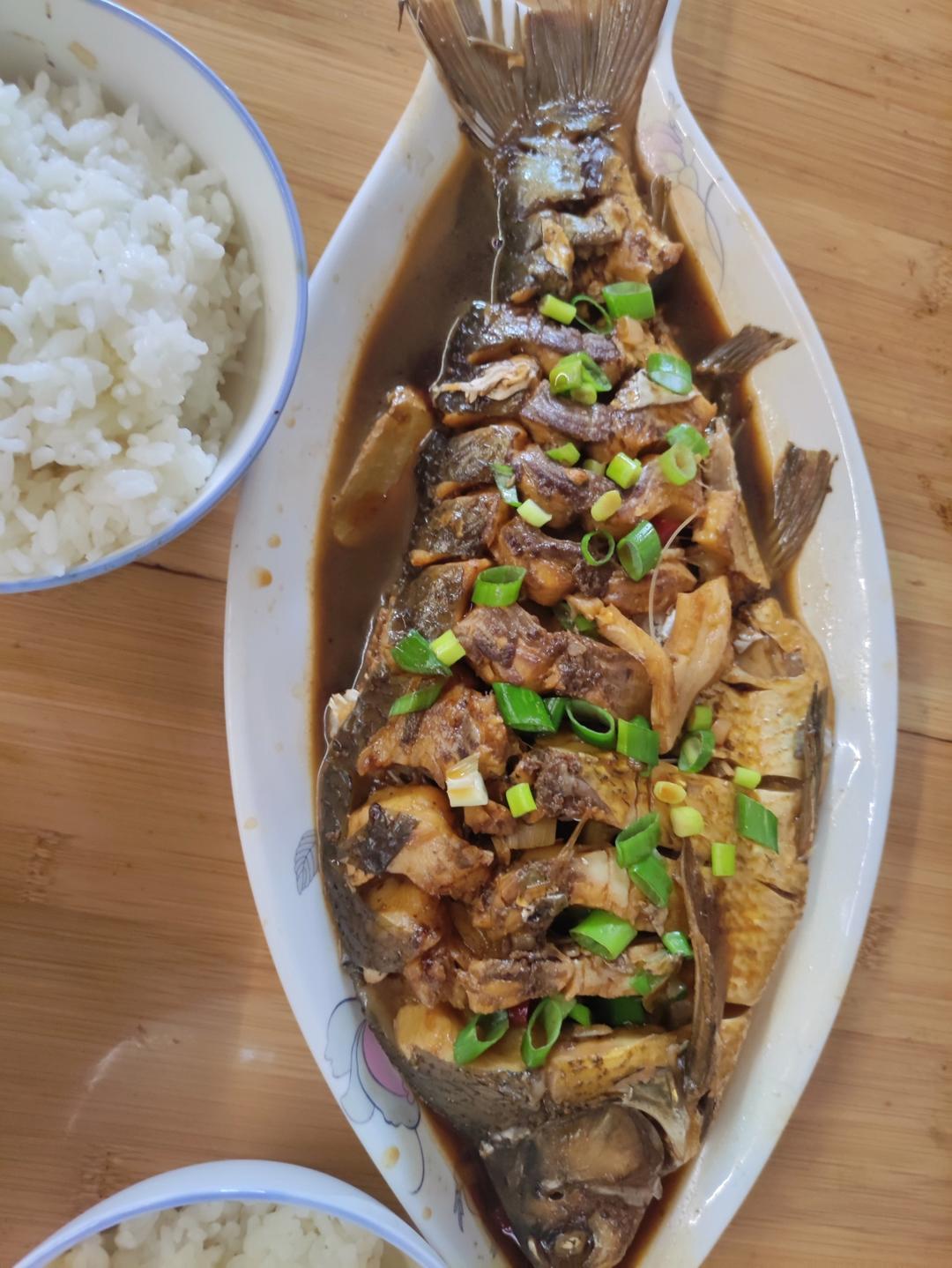 红烧金鲳鱼