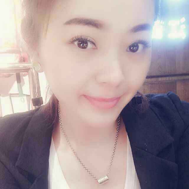 辣妹巴宝兰