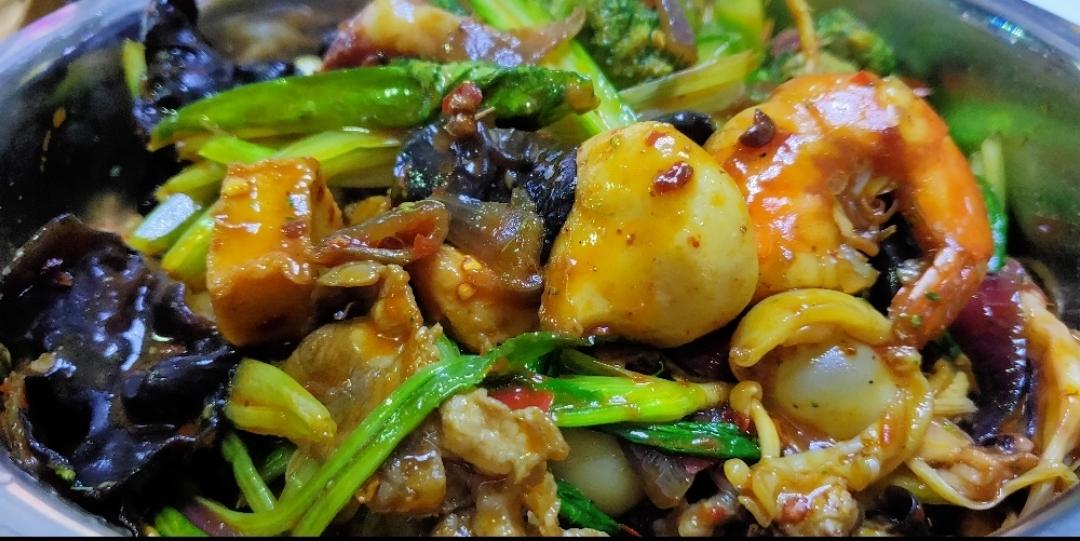 自制麻辣香锅㊙️香辣过瘾