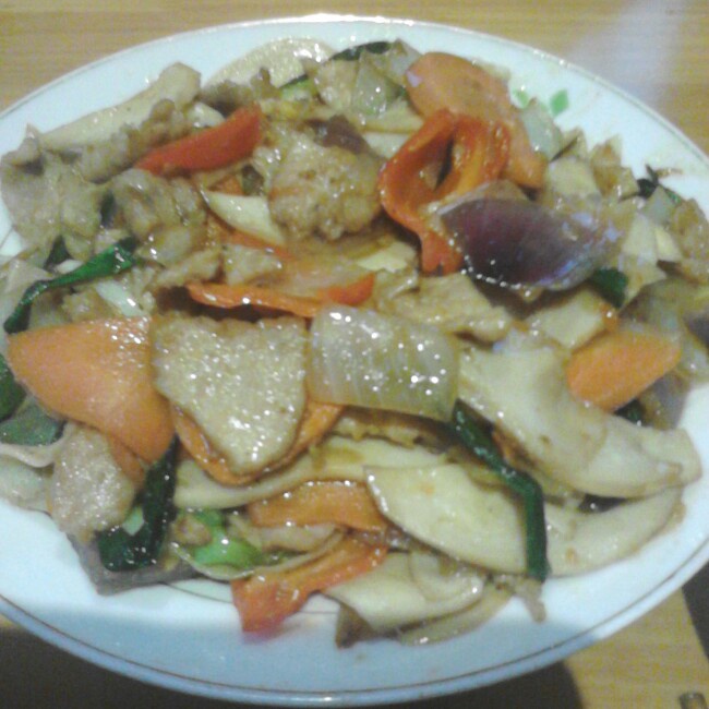 杏鲍菇炒肉片