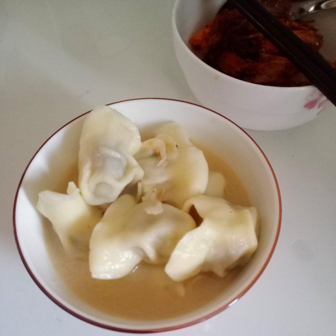 「巨好吃牛肉鲜虾馄饨」附馄饨灵魂的虾🦐油制作