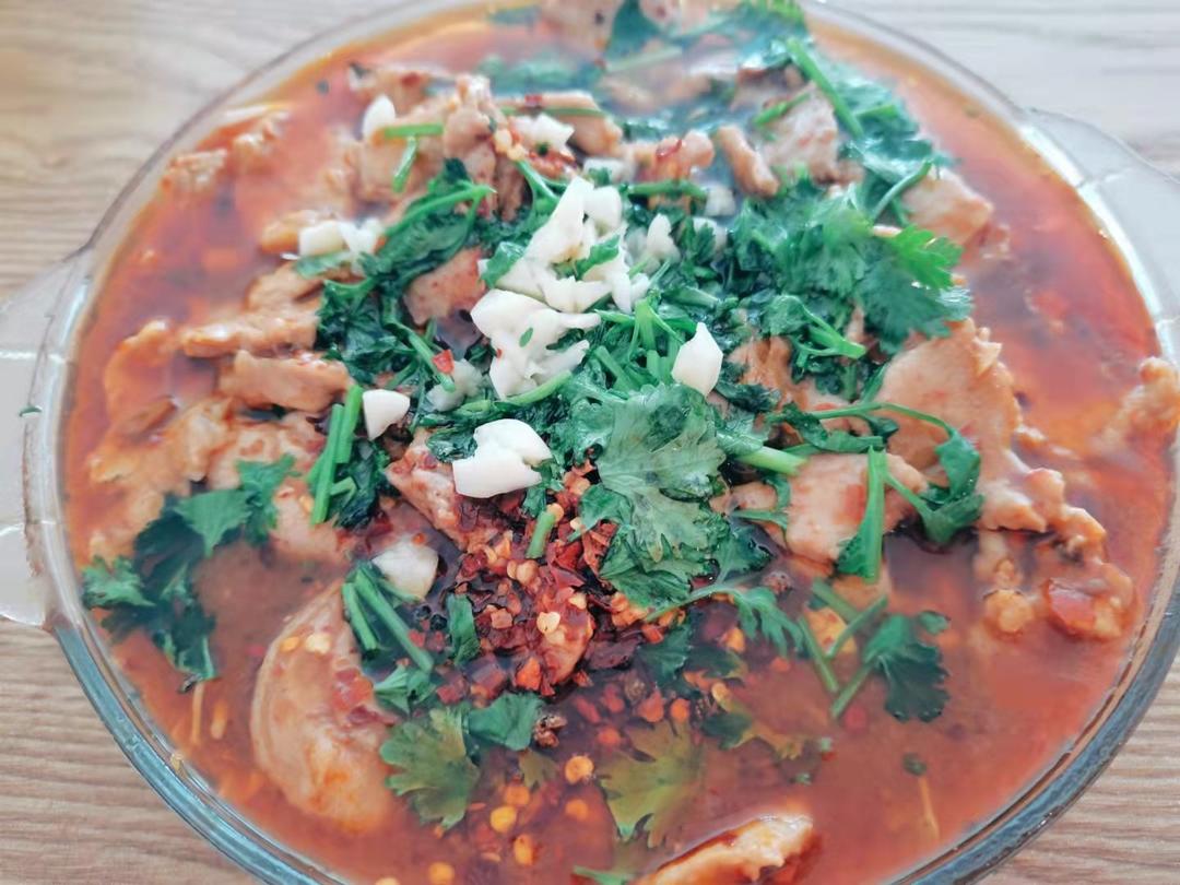 厨师长教你：“水煮肉片”的正宗做法，这味道真的很四川