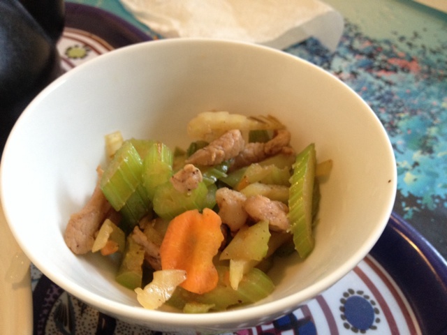 芹菜肉丝