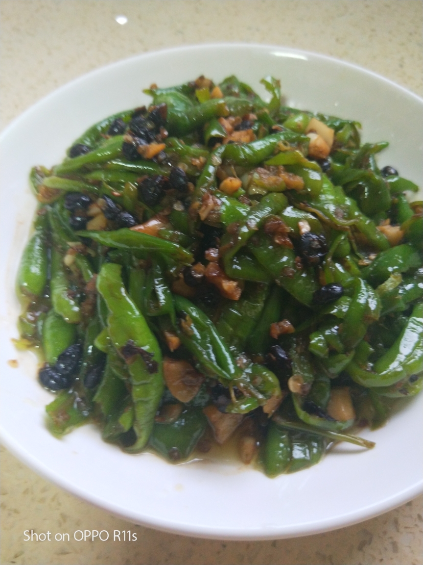 超级下饭开胃的豆豉煸辣椒的做法