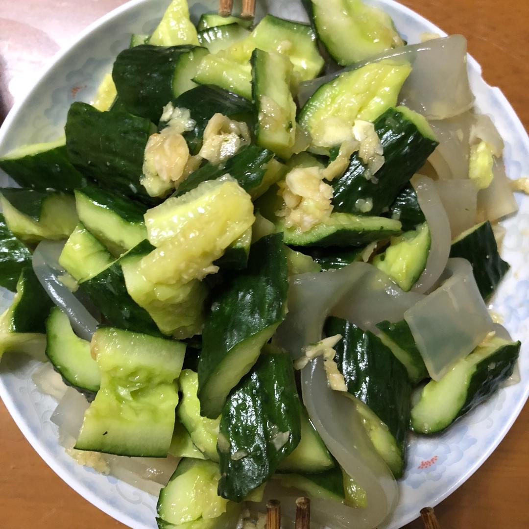 凉拌青瓜