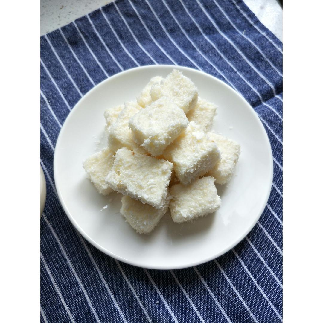 椰蓉奶冻，另类的奶油小方