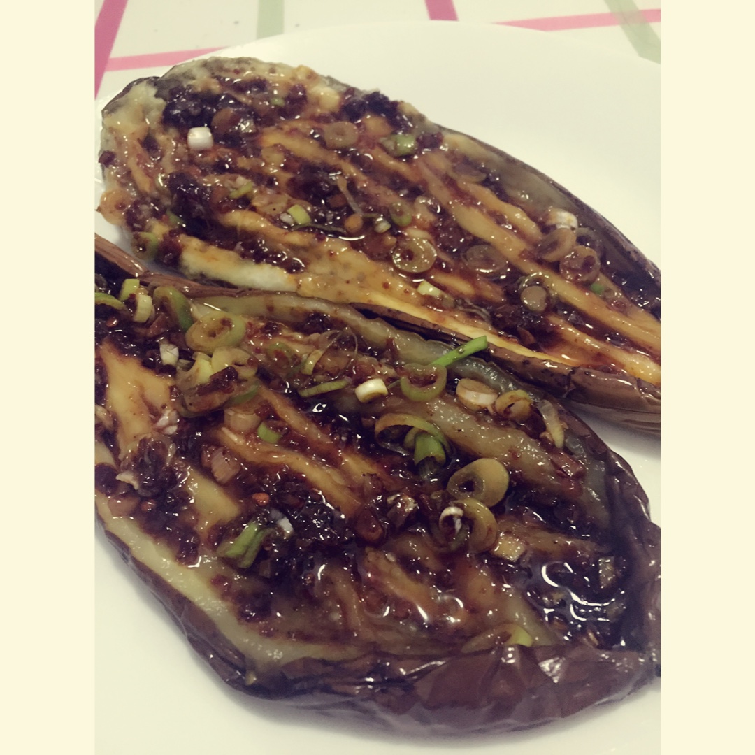 CC招牌菜销魂烤茄子，百吃不厌！