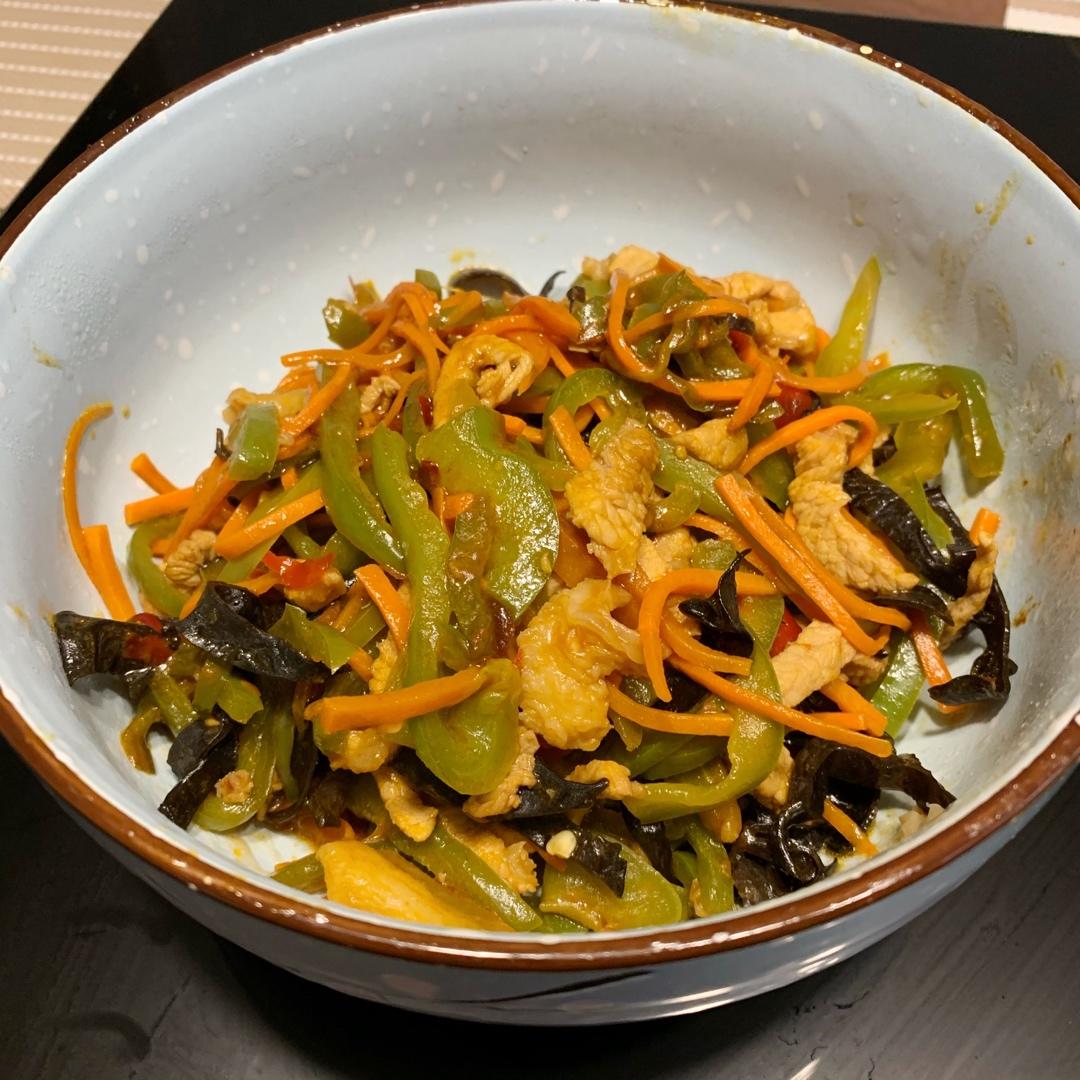 超好吃的鱼香肉丝（做法相当简单，一看就会）