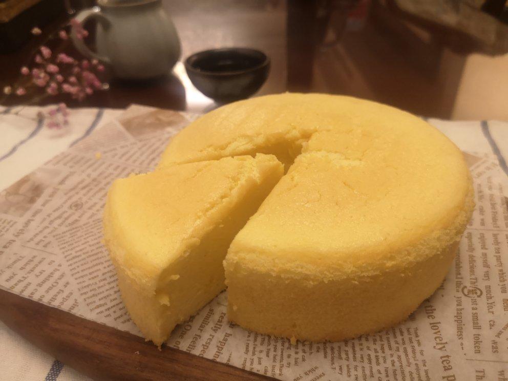 6寸六寸戚风蛋糕，不会失败的方子。哈哈哈