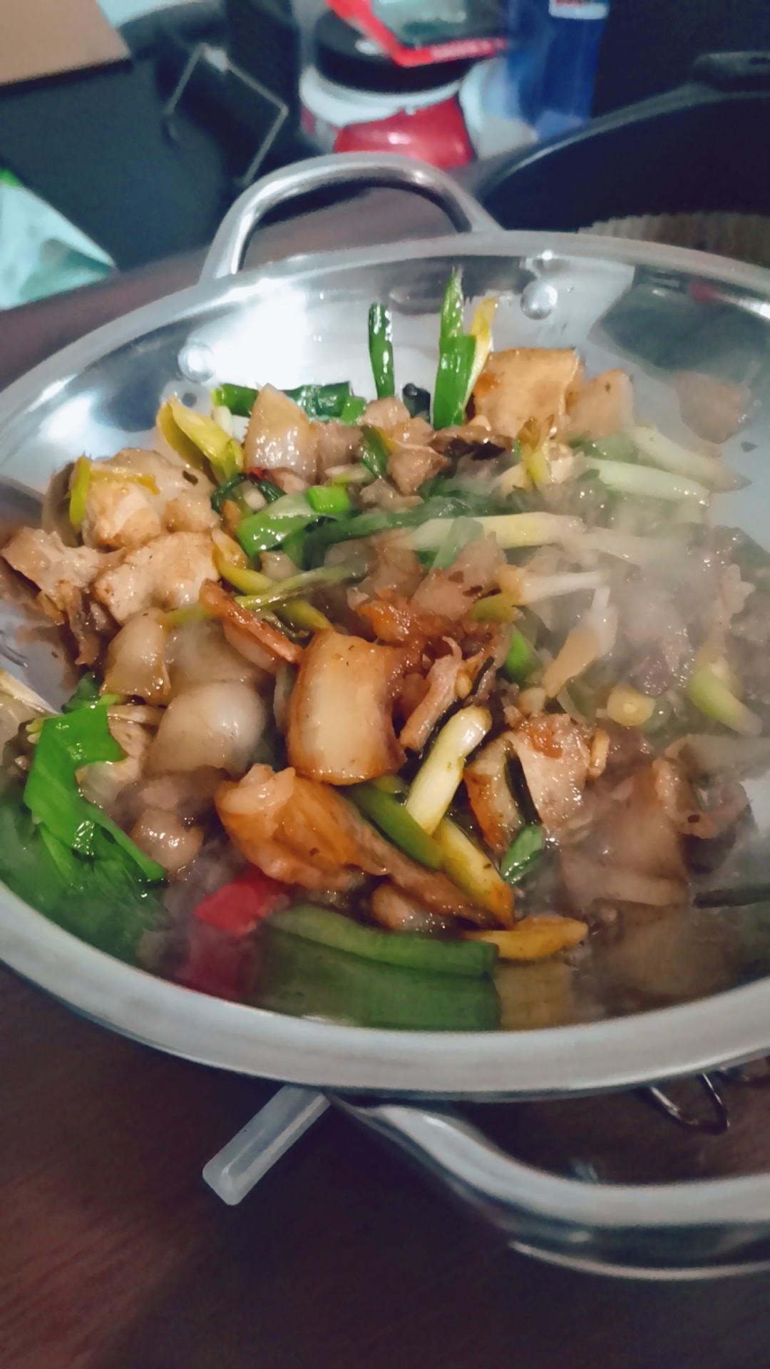 厨师长教你：“回锅肉”的正宗做法，先收藏
