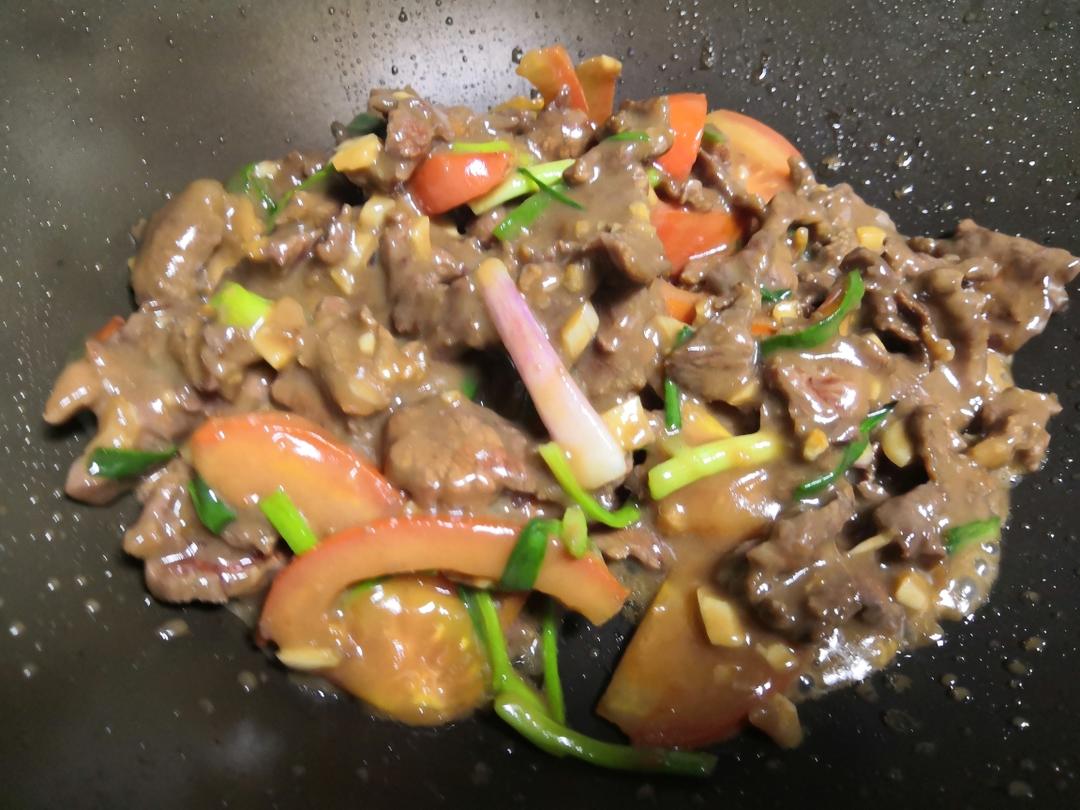 秘制西红柿炒牛肉