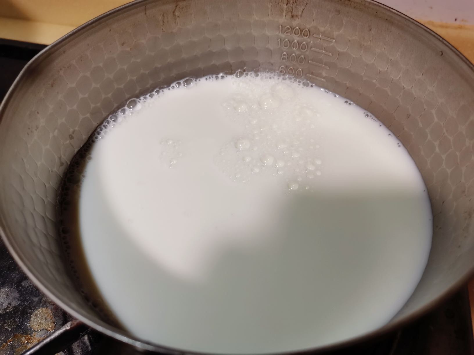 牛奶鸡蛋醪糟（酒酿甜品，不加小苏打的版本）的做法 步骤1