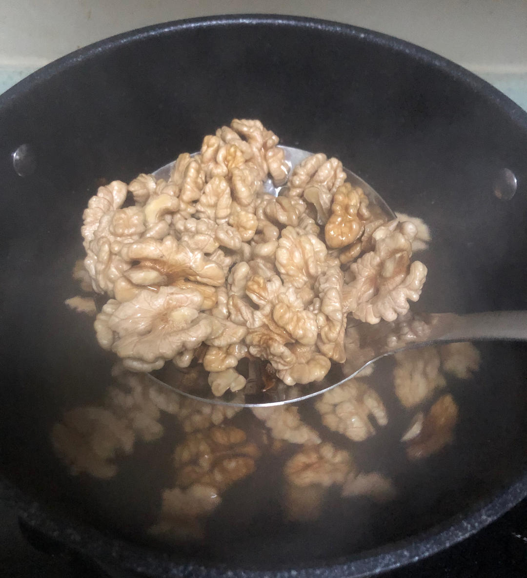 👆【烤箱打卡戳这】琥珀核桃仁-3月美食日记打卡