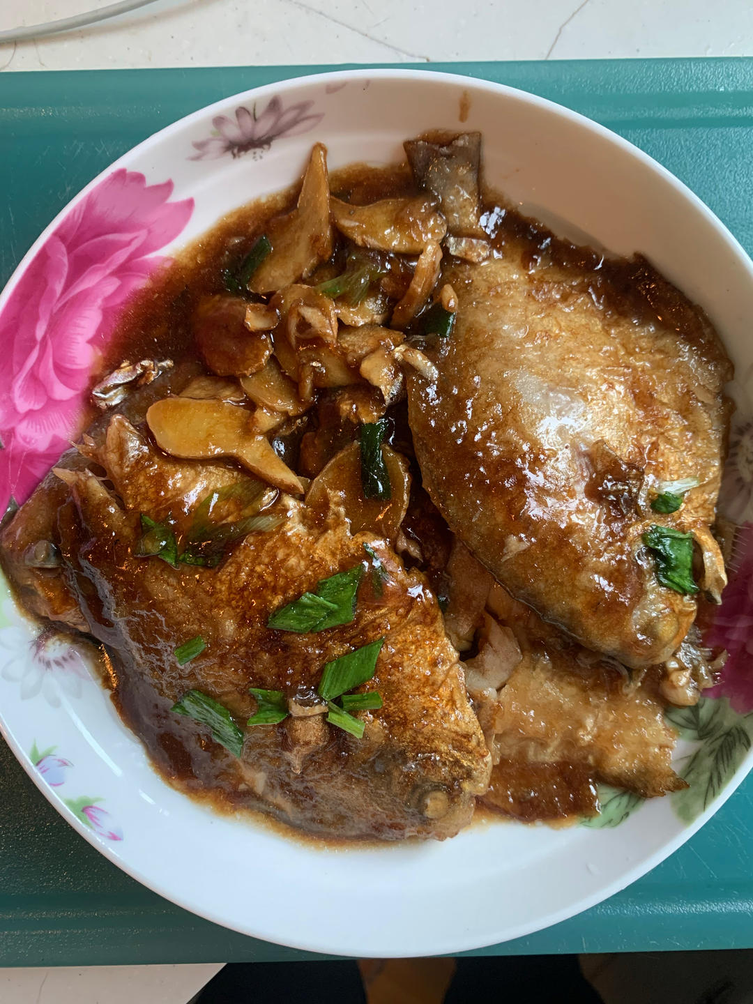 家常红烧鲳鱼