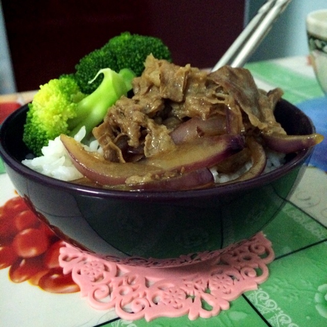 肥牛饭