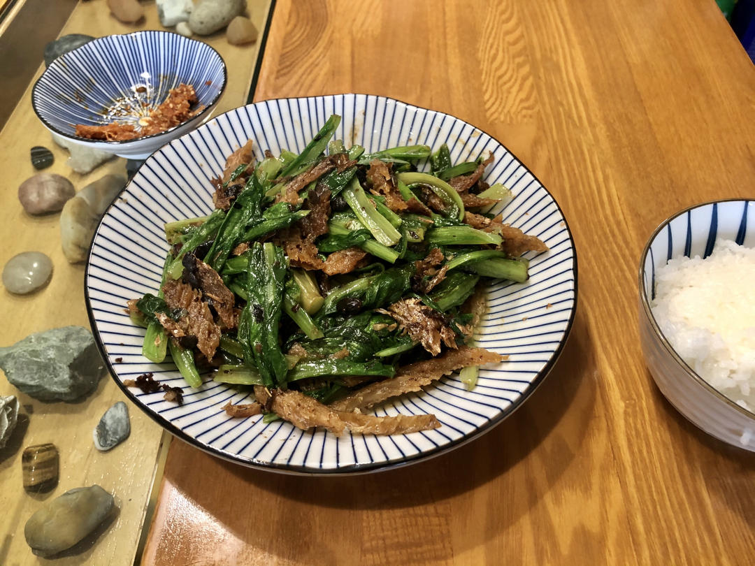 豆豉鲮鱼油麦菜