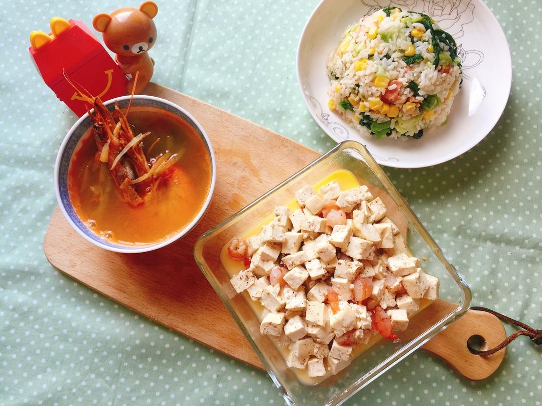 每天，叫醒我的是早餐