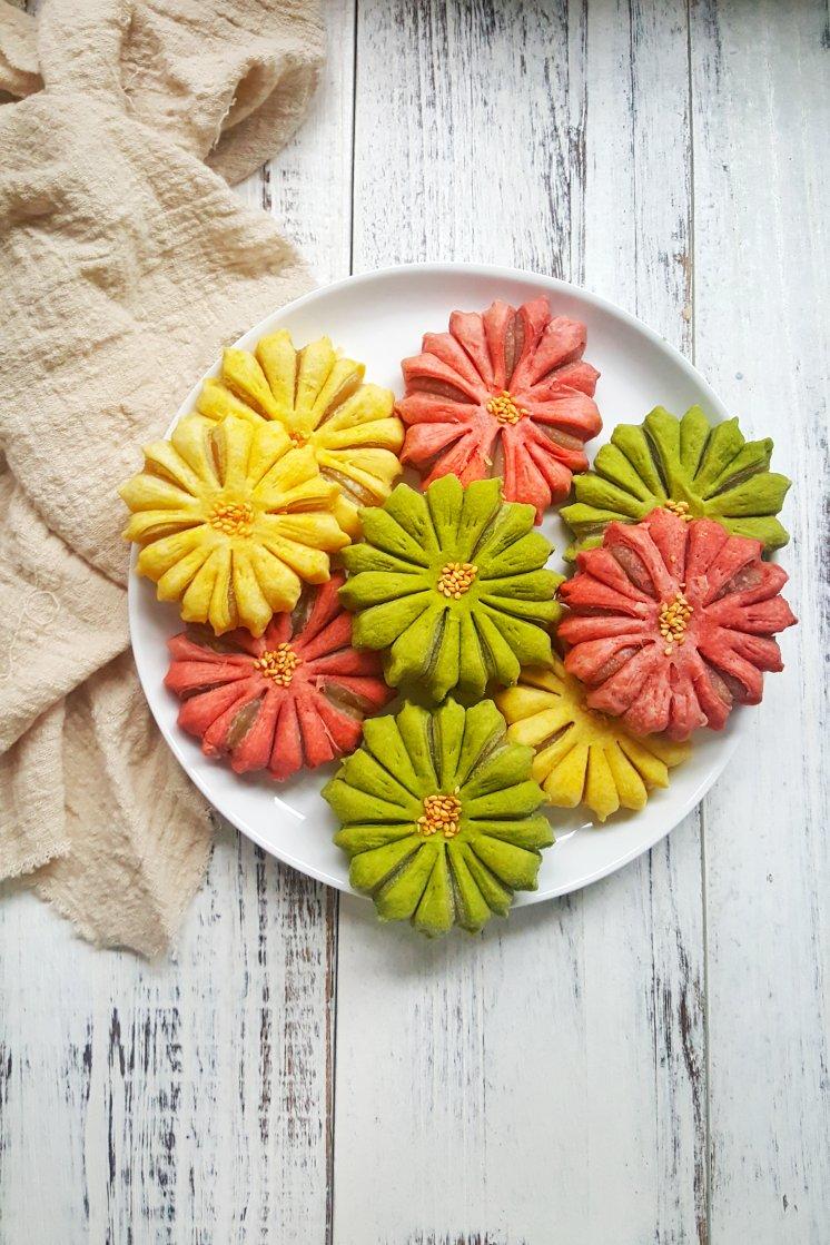 西岛的一碗甜汤做的の五彩莲花台酥饼