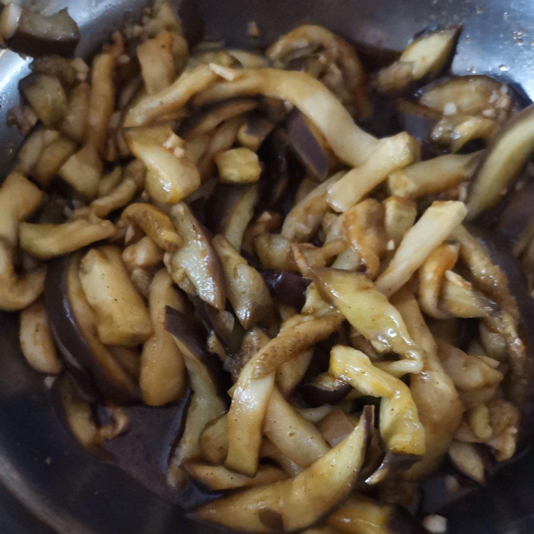 蒜泥茄子（蒸）