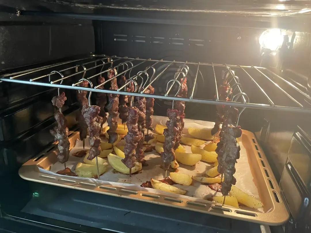 自制烤肉（超简单，超好吃）