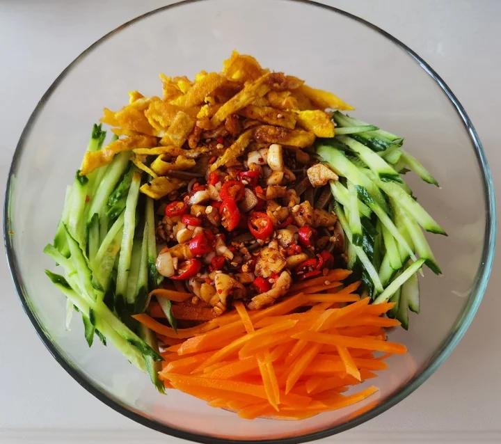 凉面（荞麦面）