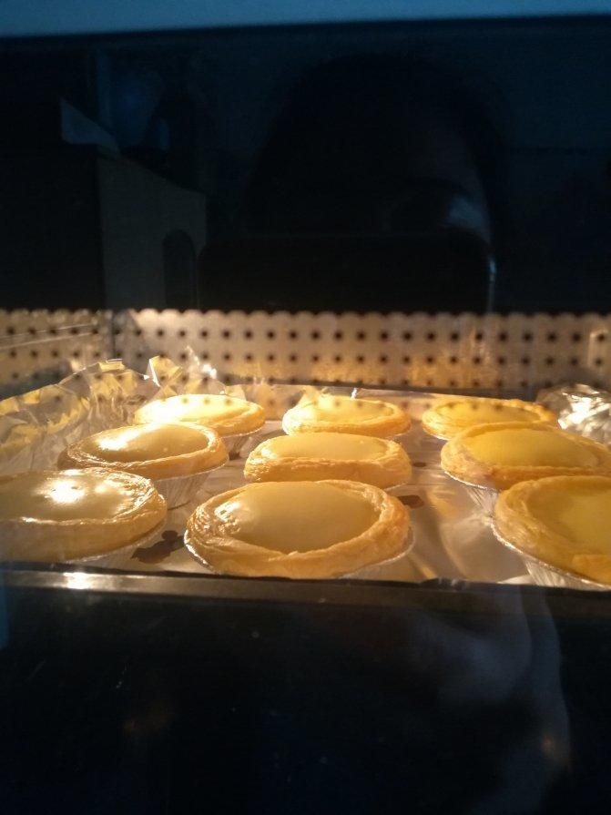 教你做和KFC一样超级好吃的【葡式蛋挞】，吃了根本就停不下来吖