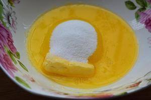 奶味十足____日本cookpad上流行热点牛奶高钙饼干的做法 步骤1