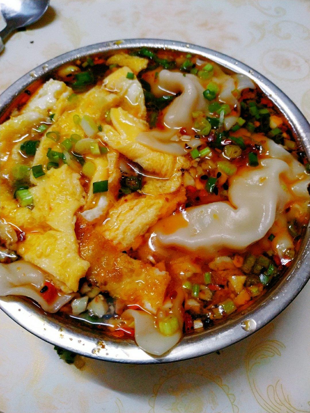 酸汤水饺