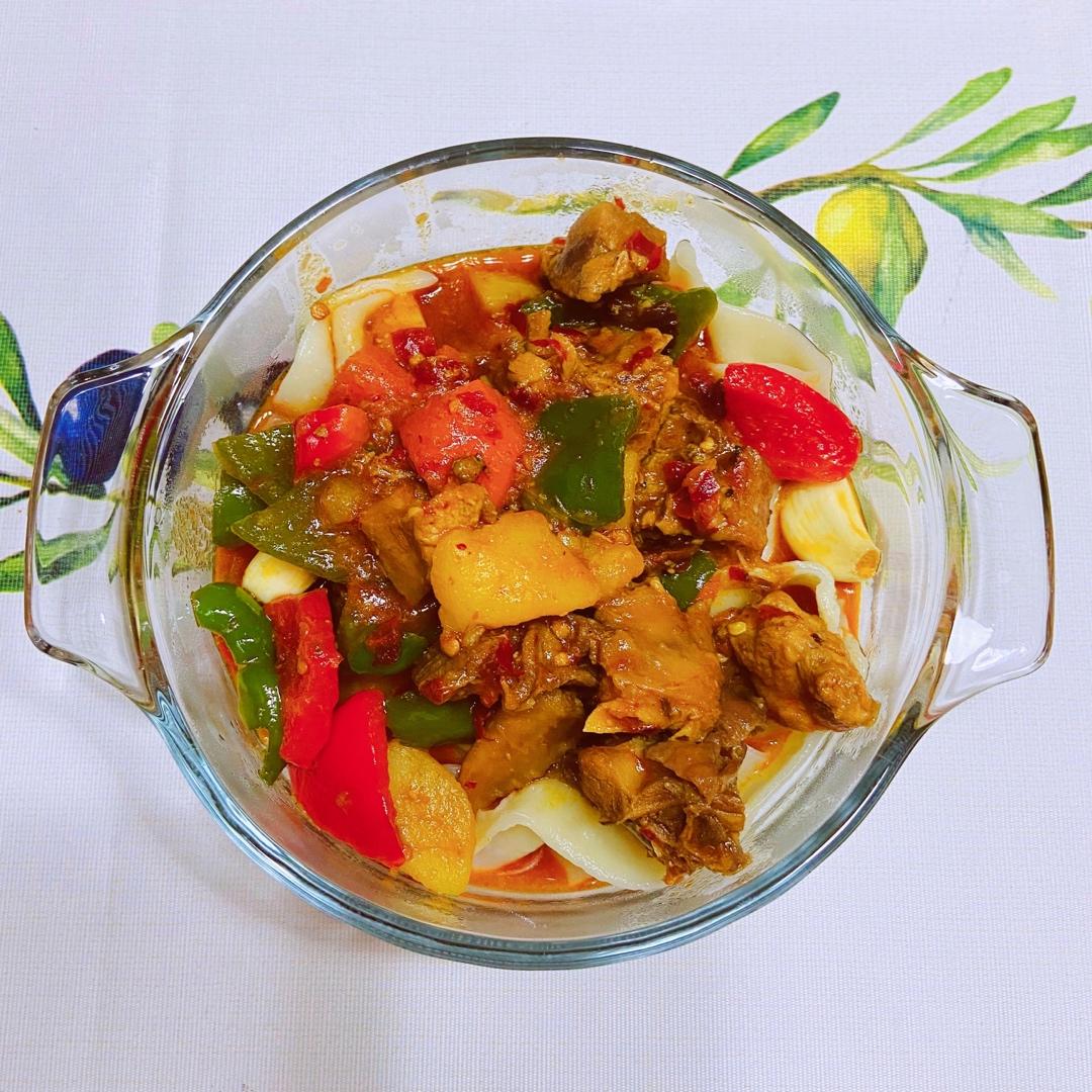 家常大盘鸡加手擀宽面