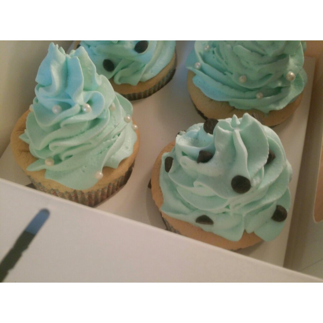 鲜奶油戚风杯子蛋糕（纸杯蛋糕）