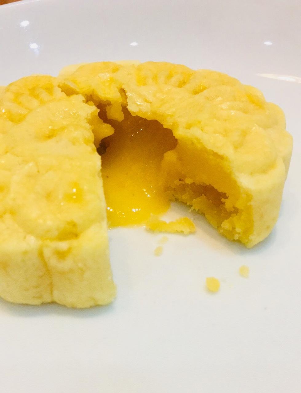 超详细图解版--流心奶黄月饼