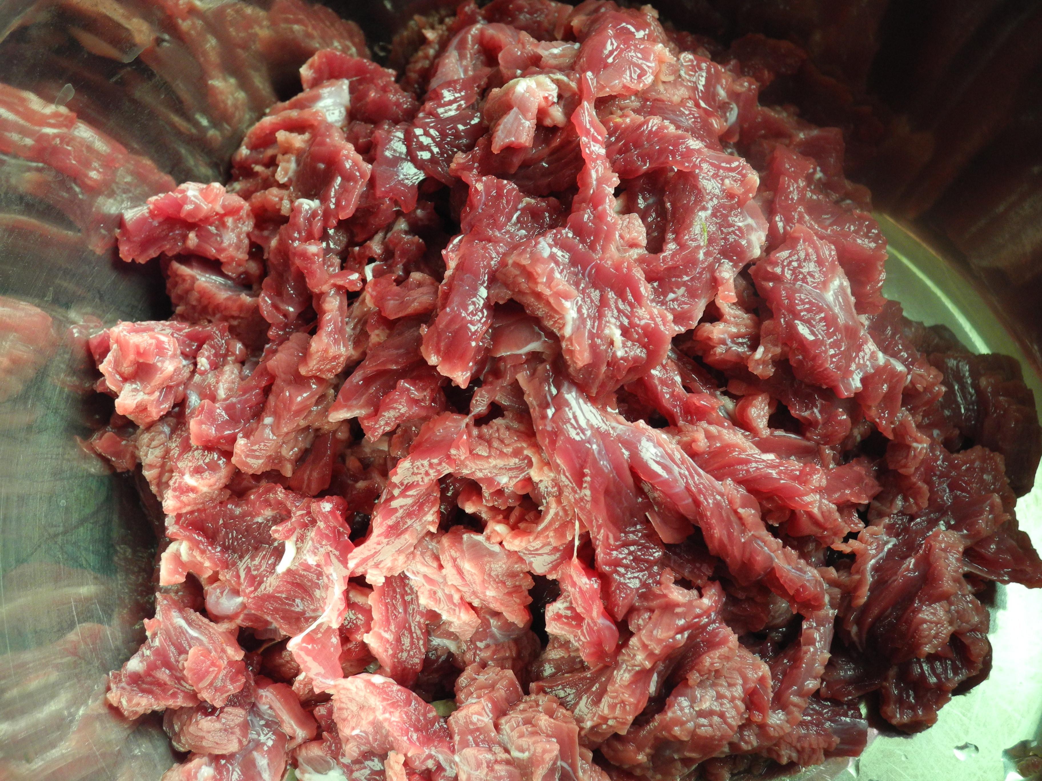 乐山夹江风味粉蒸牛肉及牛肉咔饼的做法 步骤1