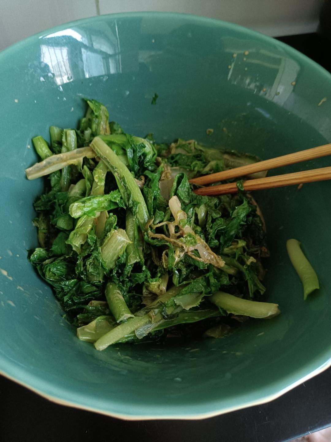 孩子也爱吃的解暑菜～麻酱拌苦菊