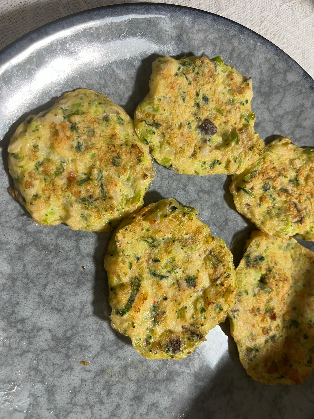 菠菜虾仁饼(可当一岁宝宝辅食)