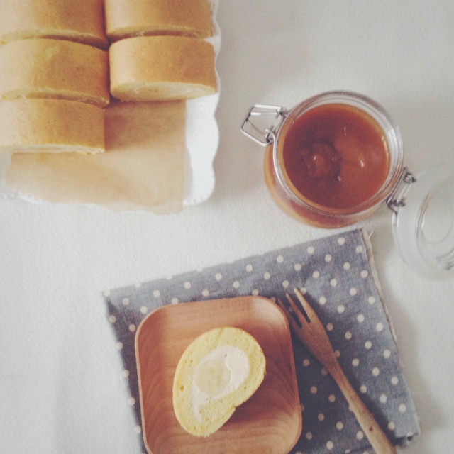 豆腐焦糖香蕉蛋糕卷