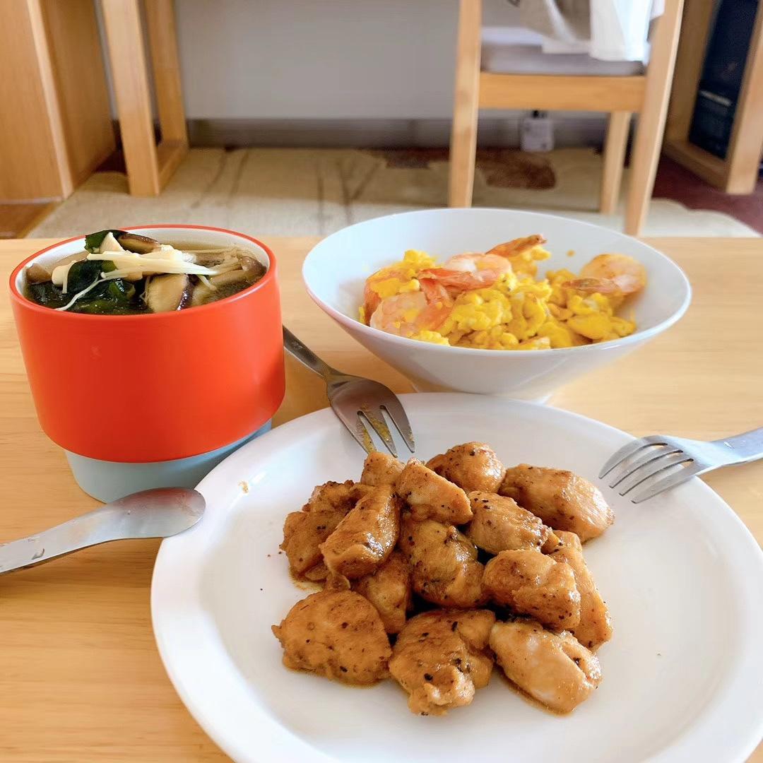 鸡胸肉（黑椒鸡胸肉年糕粒）