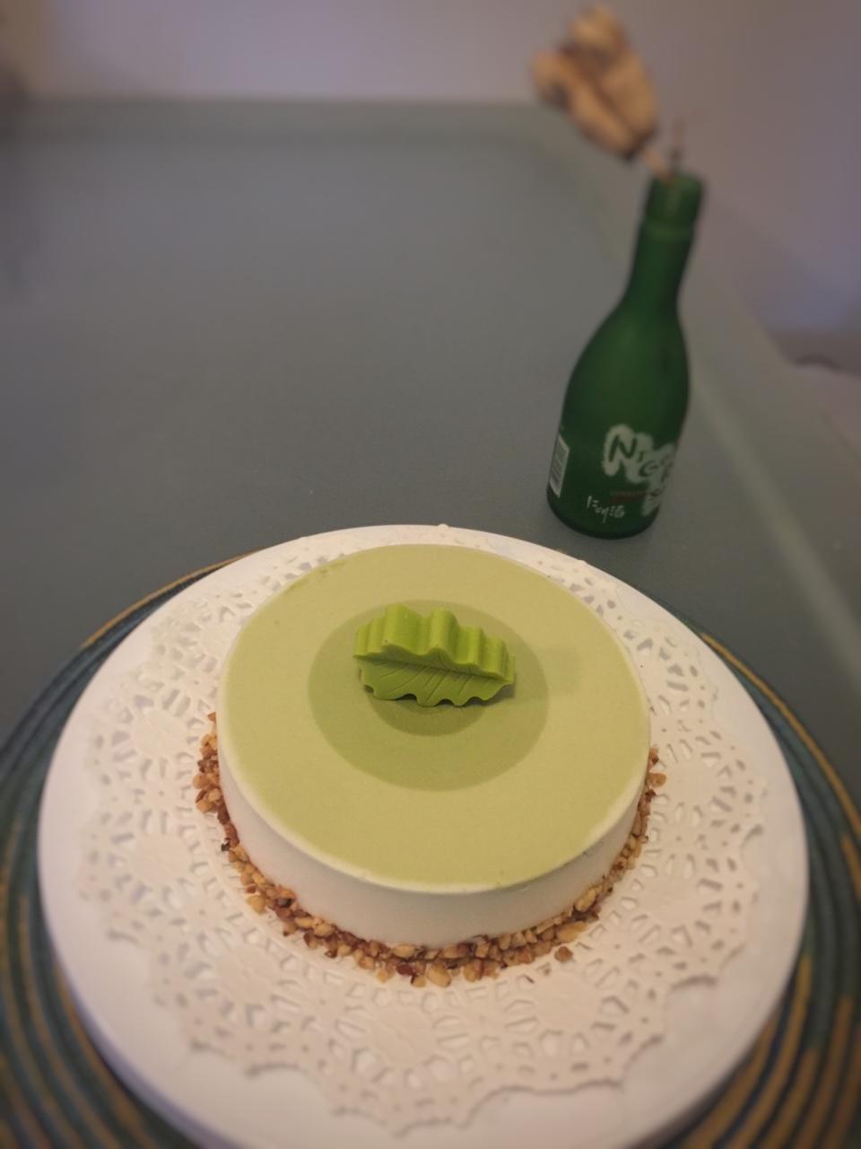 渐变抹茶慕斯蛋糕：我Amanda带着既美又作的抹茶甜点又来了！【曼食慢语】